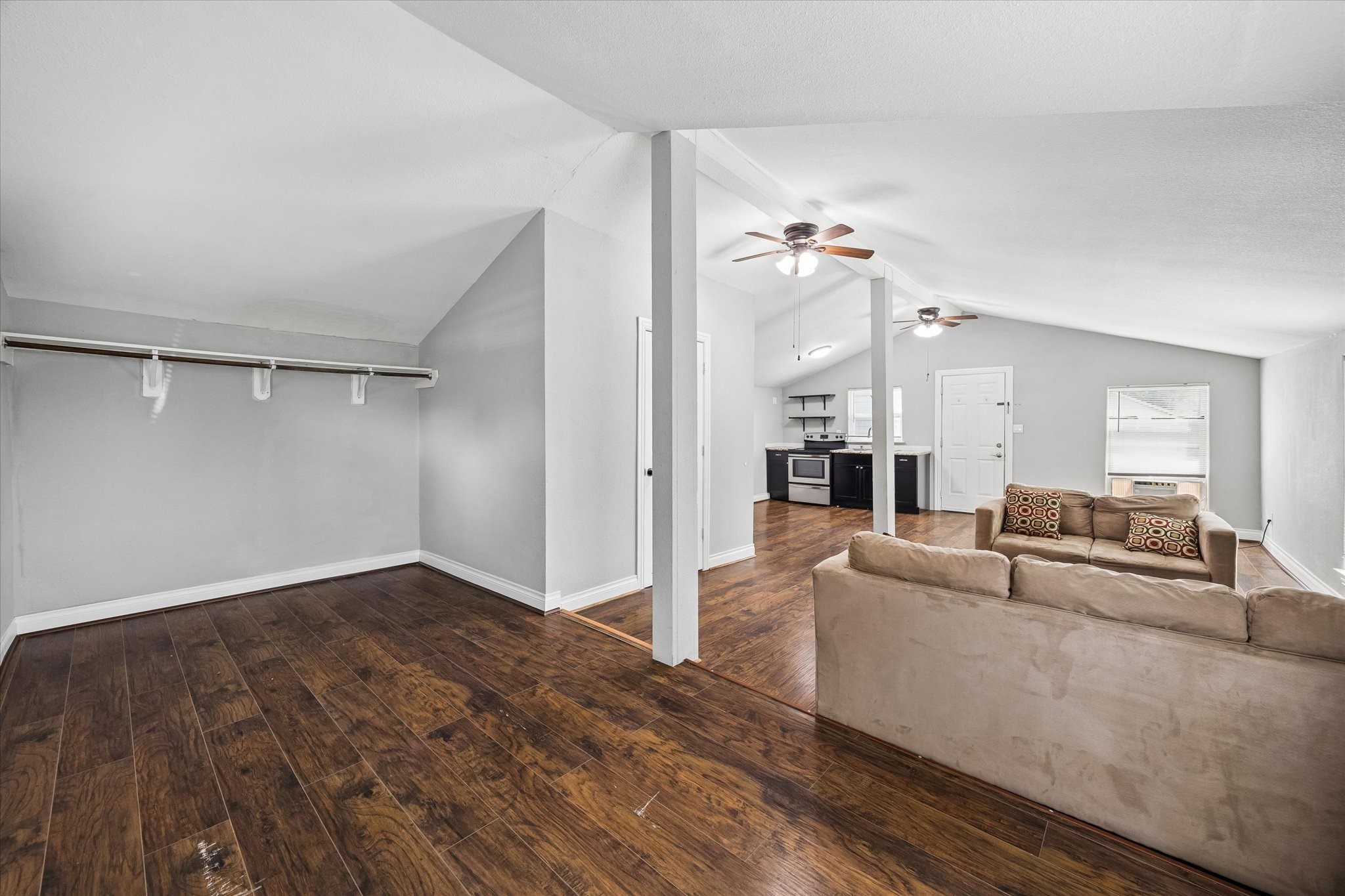 5105 Chapman Street Houston, TX 77009 - Photo 41 of 49 Casita/Garage Apt: 604 SqFt
