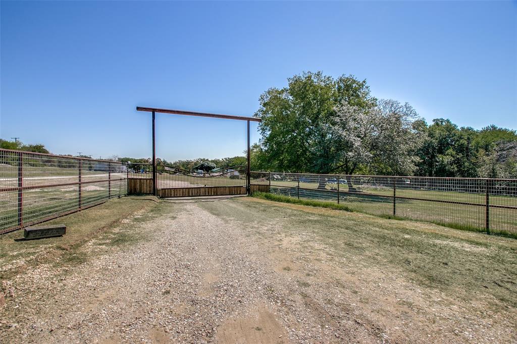 5944 Tenderfoot Trail Fort Worth, TX 76135 - Photo 1 of 17
