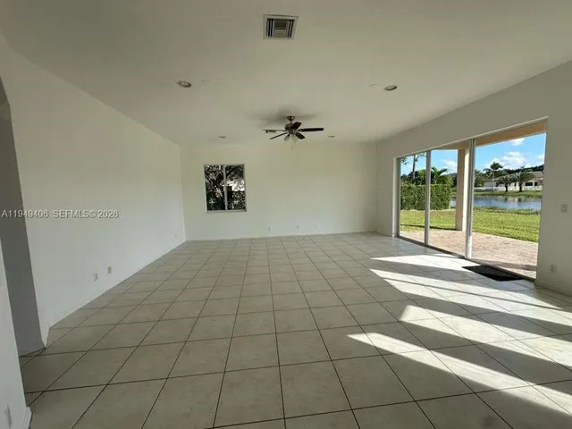 $749,900 | 11286 Regatta Lane, Wellington, FL 33449
