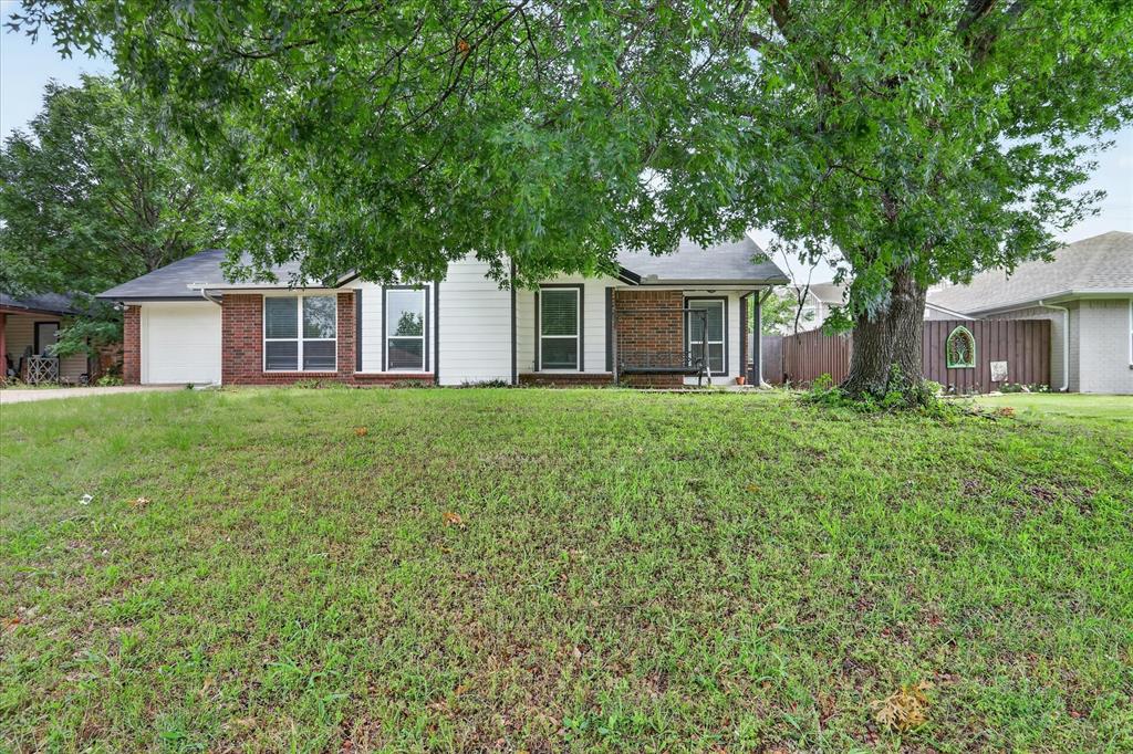107 Garvin Way Midlothian, TX 76065 - Photo 1 of 27