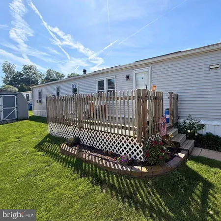 $75,000 | 10 Vintage Lane, Honey Brook, PA 19344