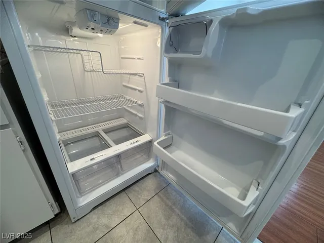 $1,075 | 2732 Alicialynn Way, Unit A, Las Vegas, NV 89121