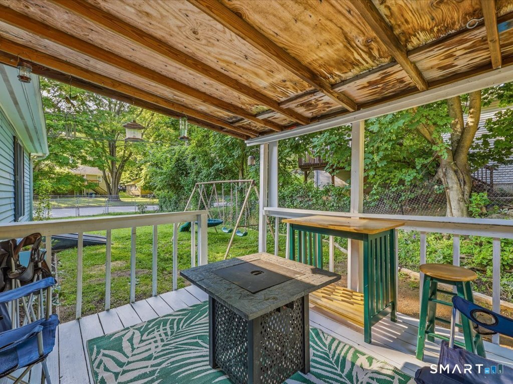 39 Glezen Street Norwich, CT 06360 - Photo 21 of 27