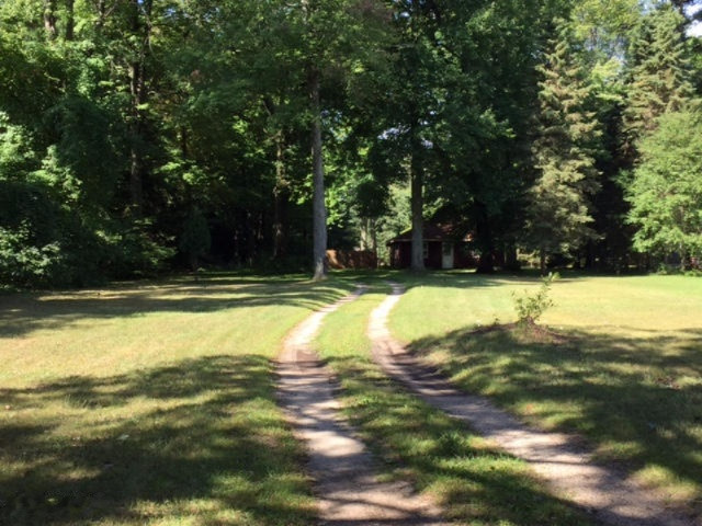 1603 Whitehall Road Muskegon, MI 49445 - Photo 36 of 47 IMG_1057