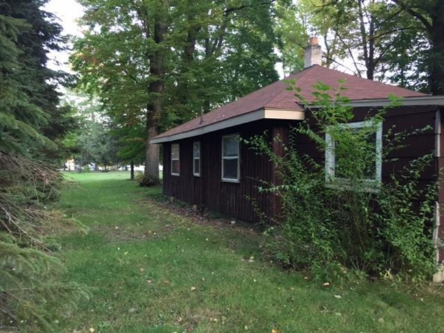 1603 Whitehall Road Muskegon, MI 49445 - Photo 42 of 47 IMG_1357