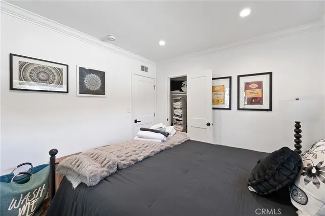 $7,500 | 20852 Kittridge Street, Winnetka, CA 91306