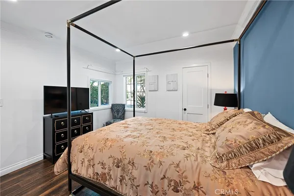 $6,000 | 20852 Kittridge Street, Winnetka, CA 91306