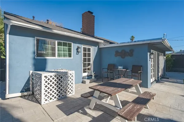 $6,000 | 20852 Kittridge Street, Winnetka, CA 91306