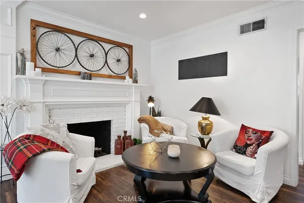 $6,000 | 20852 Kittridge Street, Winnetka, CA 91306