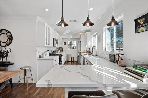 $6,000 | 20852 Kittridge Street, Winnetka, CA 91306