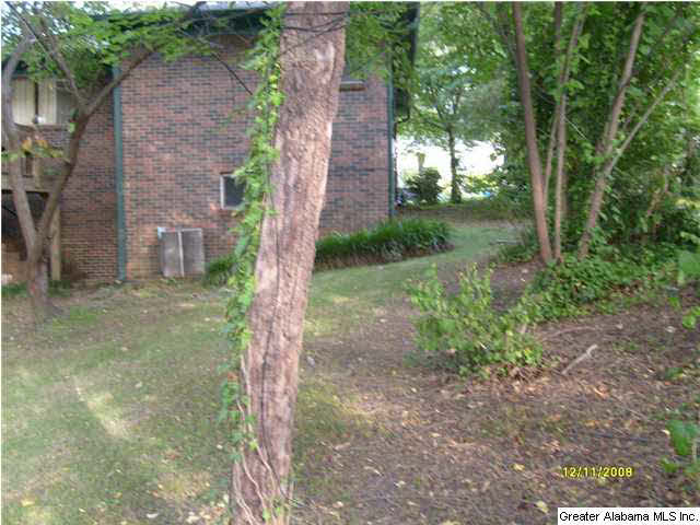 505 Ridgewood Avenue Fairfield, AL 35064 - Photo 7 of 12