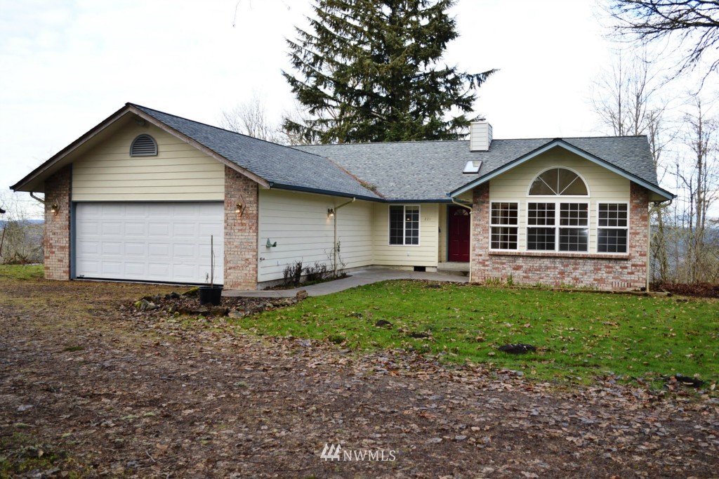 221 Wagner Road Kelso, WA 98626 - Photo 2 of 24 Gallery Image 2