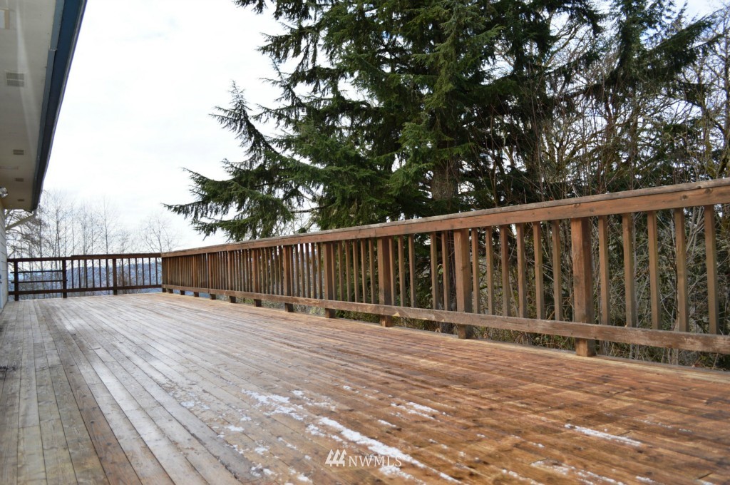 221 Wagner Road Kelso, WA 98626 - Photo 15 of 24 Gallery Image 15