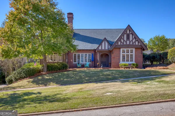 $377,900 | 1007 4th Avenue, West Point, GA 31833