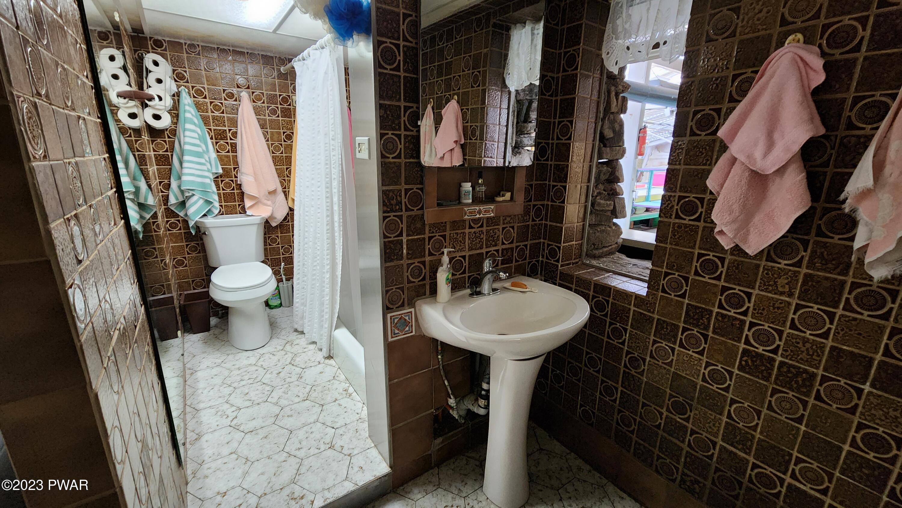 858 Wrighter Lake Road Thompson, PA 18465 - Photo 30 of 46 20231110_124439