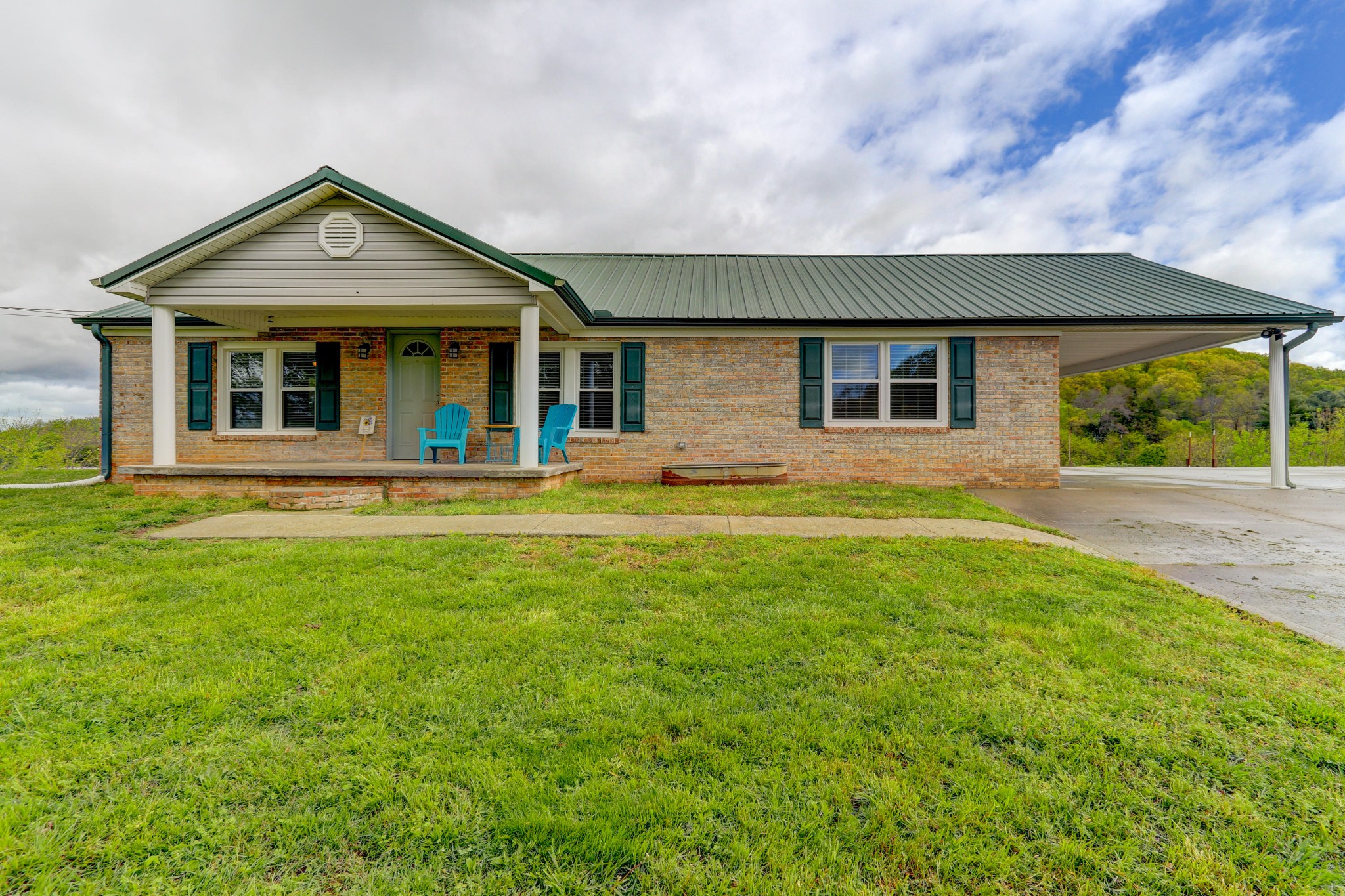 10707 Mountain Road Luttrell, TN 37779 - Photo 1 of 30