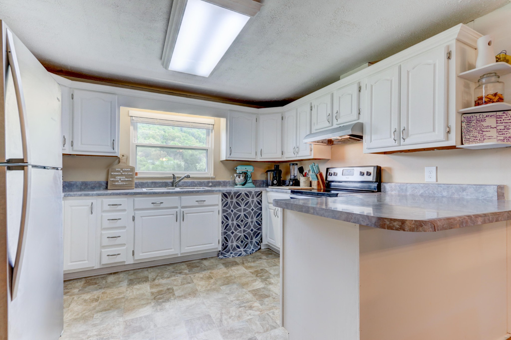 10707 Mountain Road Luttrell, TN 37779 - Photo 12 of 30