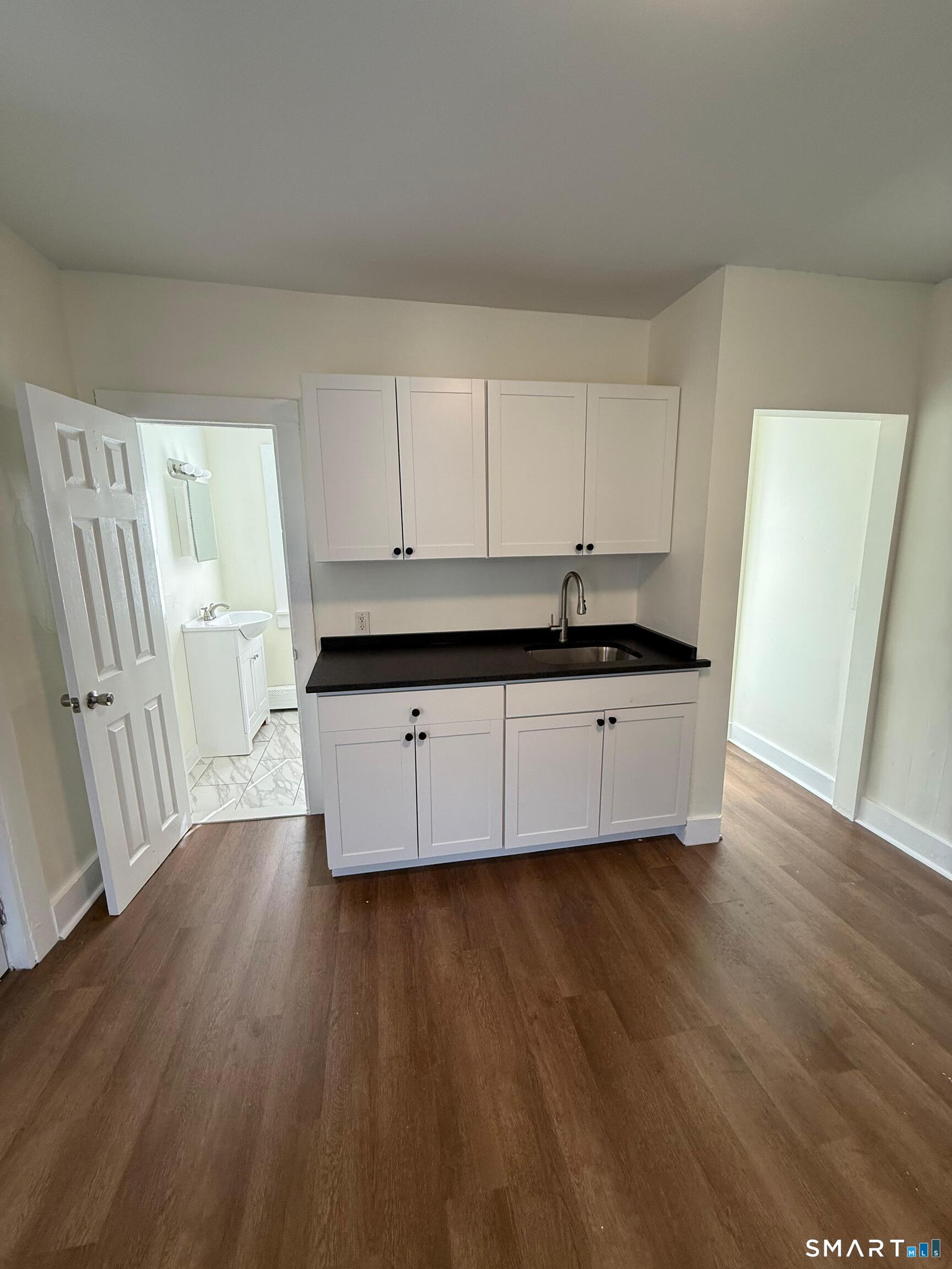27 Botsford Street Meriden, CT 06451 - Photo 5 of 16
