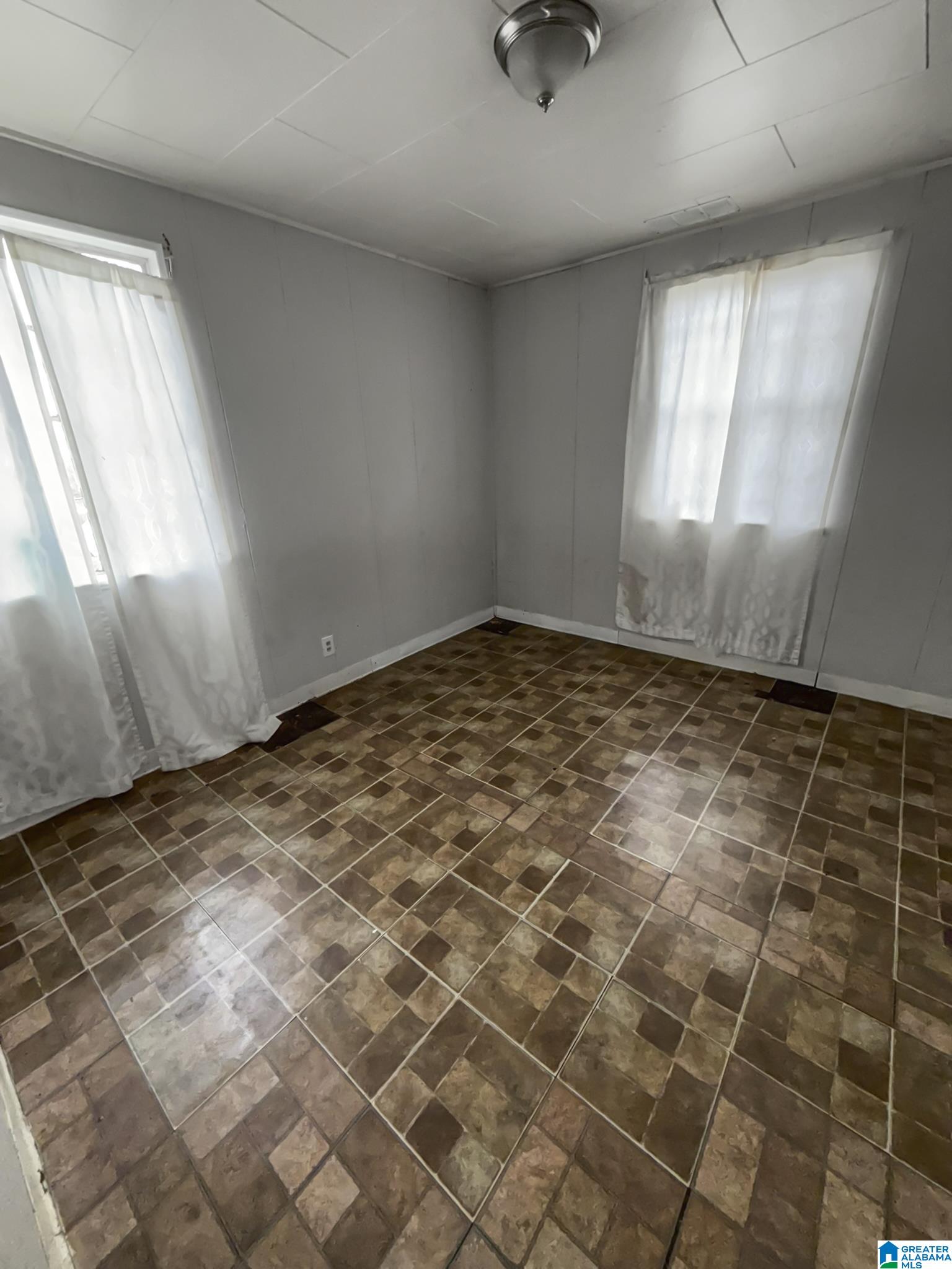 245 Flora Street Southwest Birmingham, AL 35211 - Photo 14 of 24