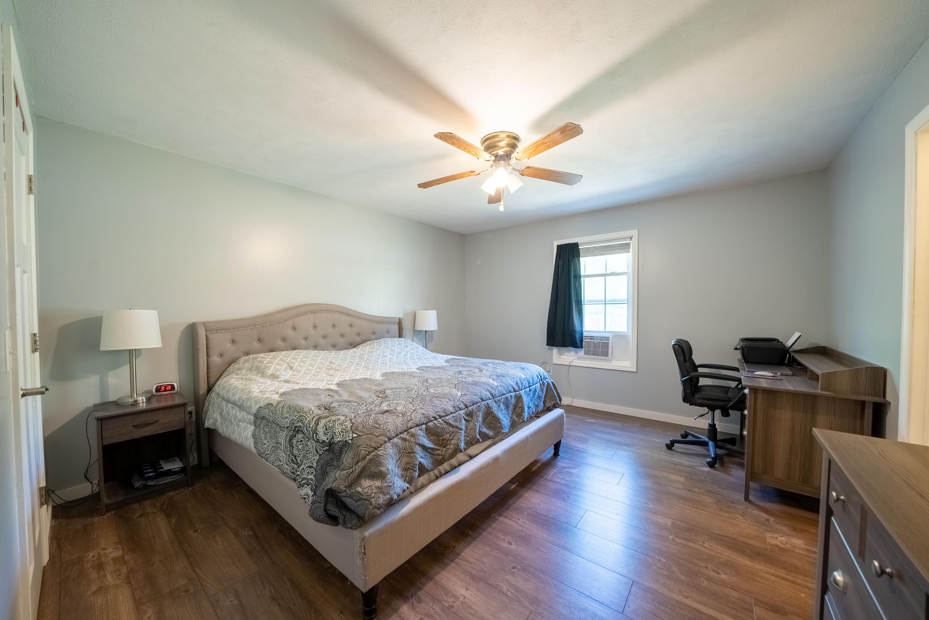 6370 MacArthur Road Muskegon, MI 49442 - Photo 15 of 31 14. Main Bedroom 1