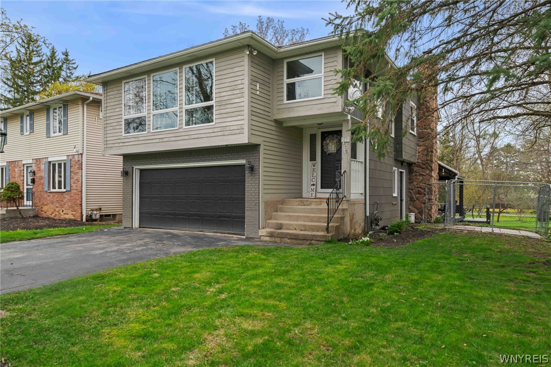 342 Allendale Road West Seneca, NY 14224 - Photo 2 of 31