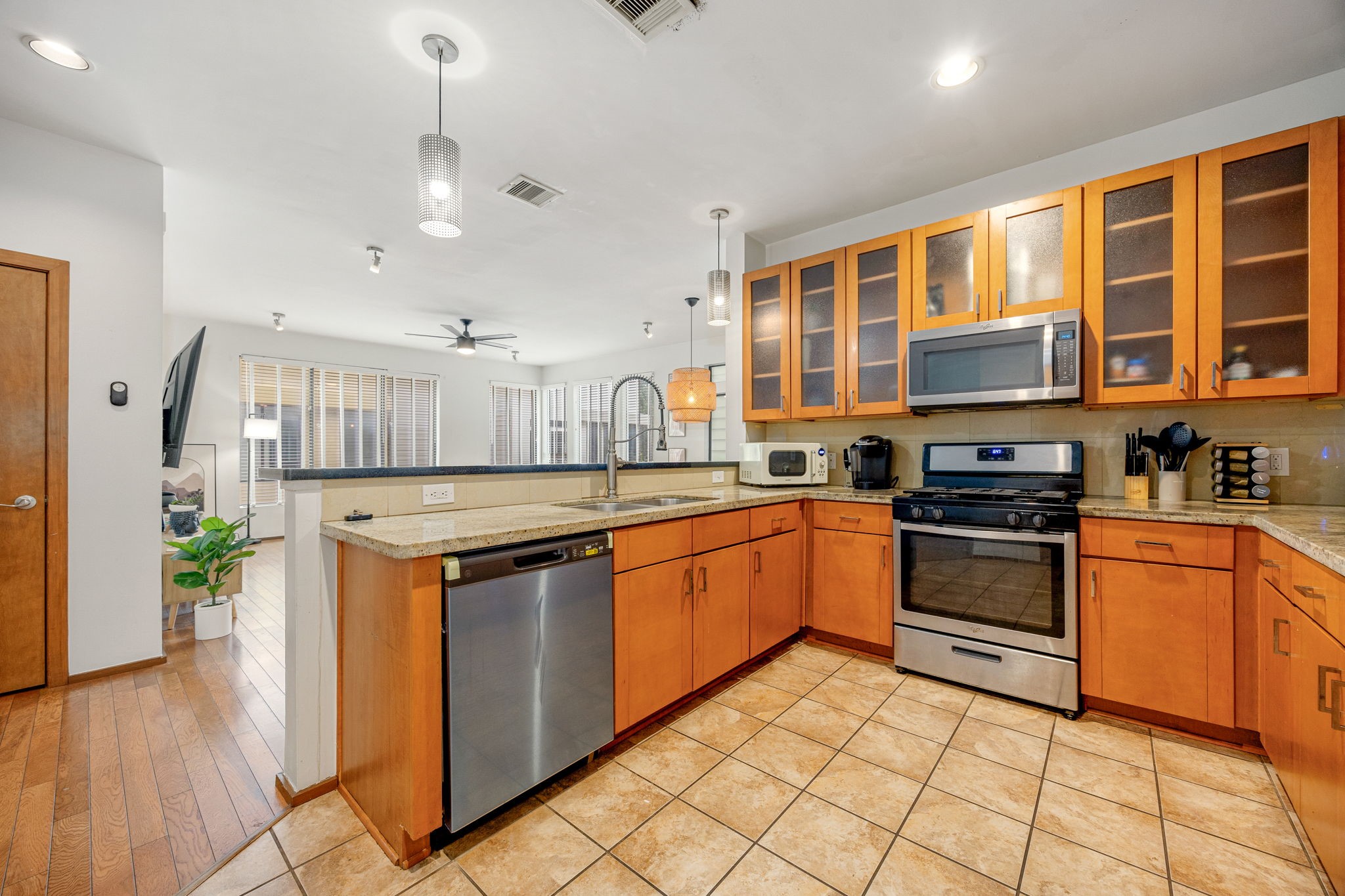 2106 Holman Street, Unit B Houston, TX 77004 - Photo 14 of 23