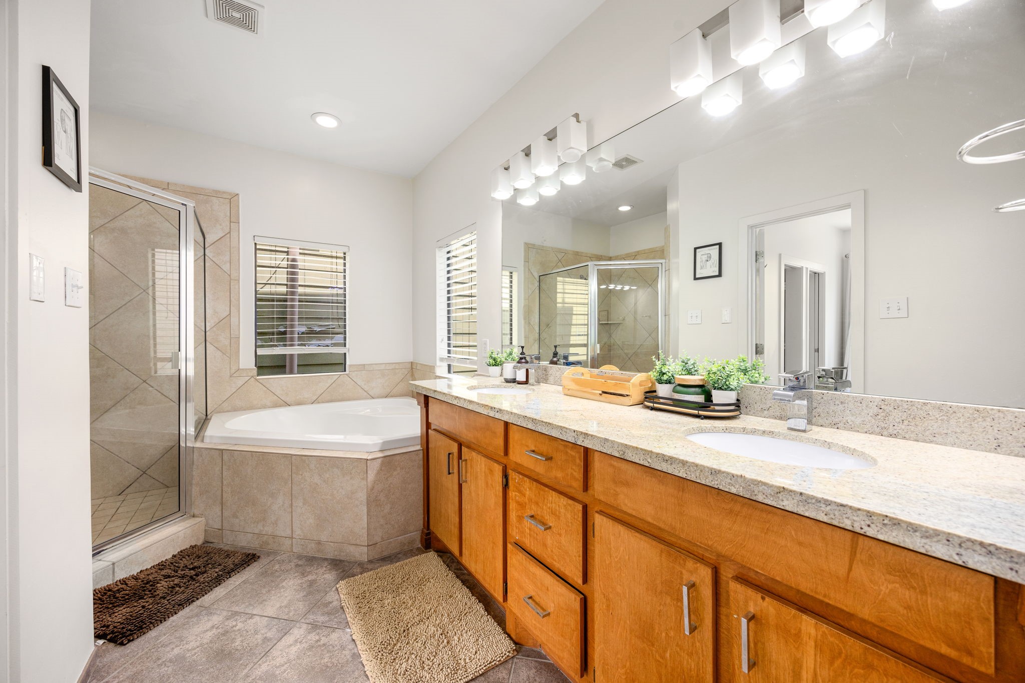 2106 Holman Street, Unit B Houston, TX 77004 - Photo 18 of 23