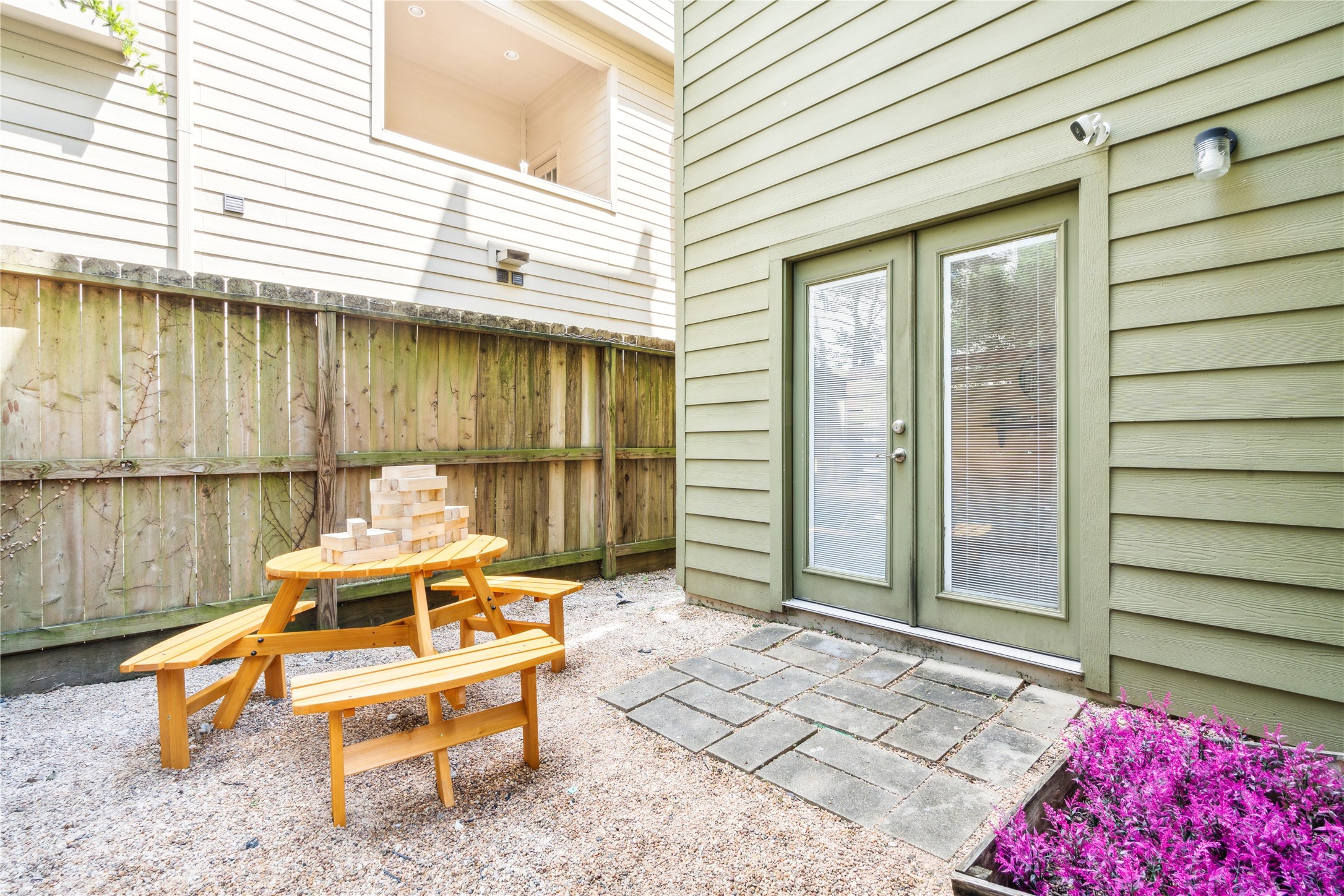 2106 Holman Street, Unit B Houston, TX 77004 - Photo 6 of 23