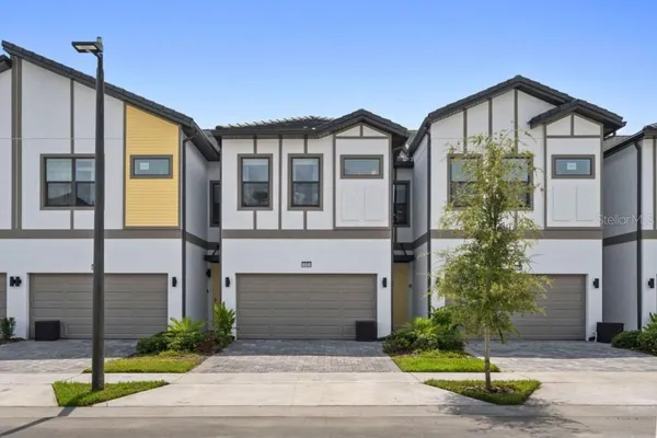 $879,000 | 10424 Ebb Tide Lane, Orlando, FL 32821