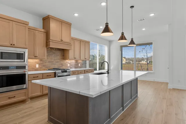 $639,990 | 32414 Violet Dancer Court, Fulshear, TX 77441