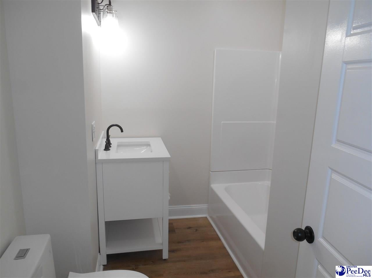 1003 Chestnut Street Florence, SC 29501 - Photo 13 of 27 Gallery Image 13