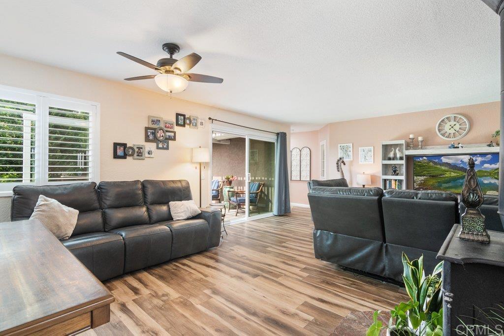 914 North Main Avenue Fallbrook, CA 92028 - Photo 12 of 62