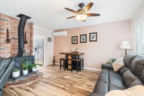 $829,900 | 914 North Main Avenue, Fallbrook, CA 92028