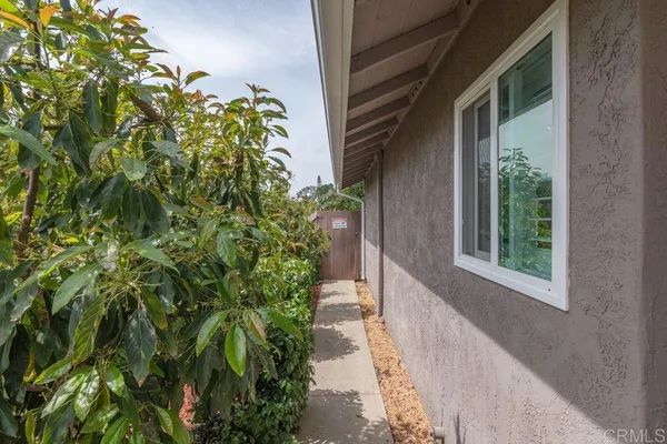 $829,900 | 914 North Main Avenue, Fallbrook, CA 92028