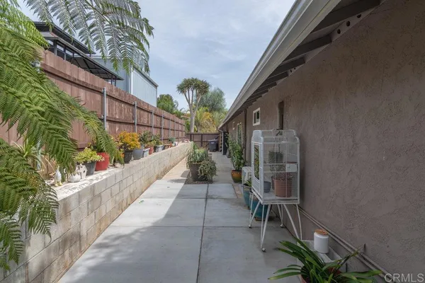 $829,900 | 914 North Main Avenue, Fallbrook, CA 92028