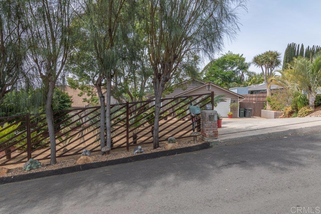 914 North Main Avenue Fallbrook, CA 92028 - Photo 56 of 62