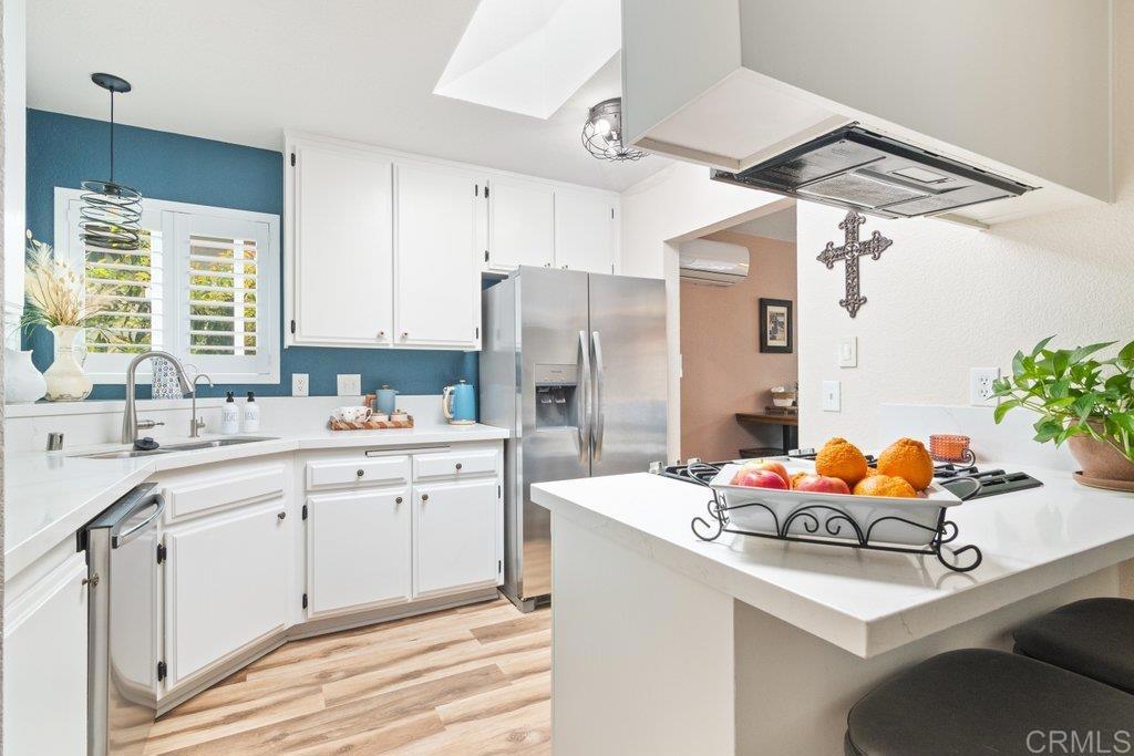 914 North Main Avenue Fallbrook, CA 92028 - Photo 6 of 62