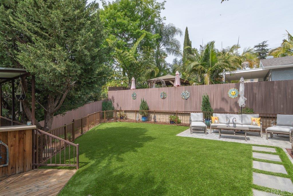 914 North Main Avenue Fallbrook, CA 92028 - Photo 8 of 62