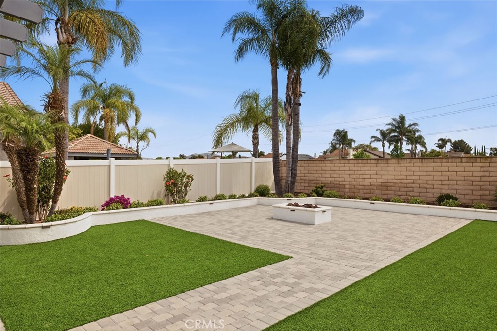 963 Cornerstone Way Corona, CA 92878 - Photo 34 of 41