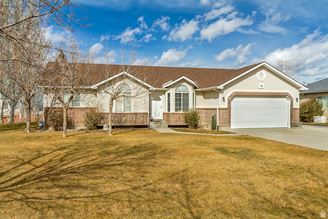 791 East Saddle Road Grantsville, UT 84029 - Photo 2 of 34
