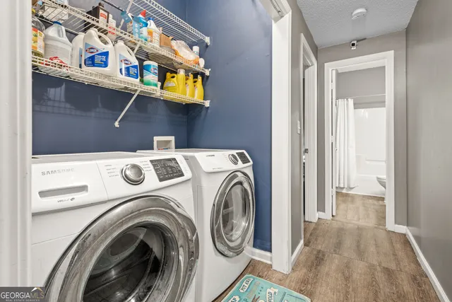 a view of washer and dryer