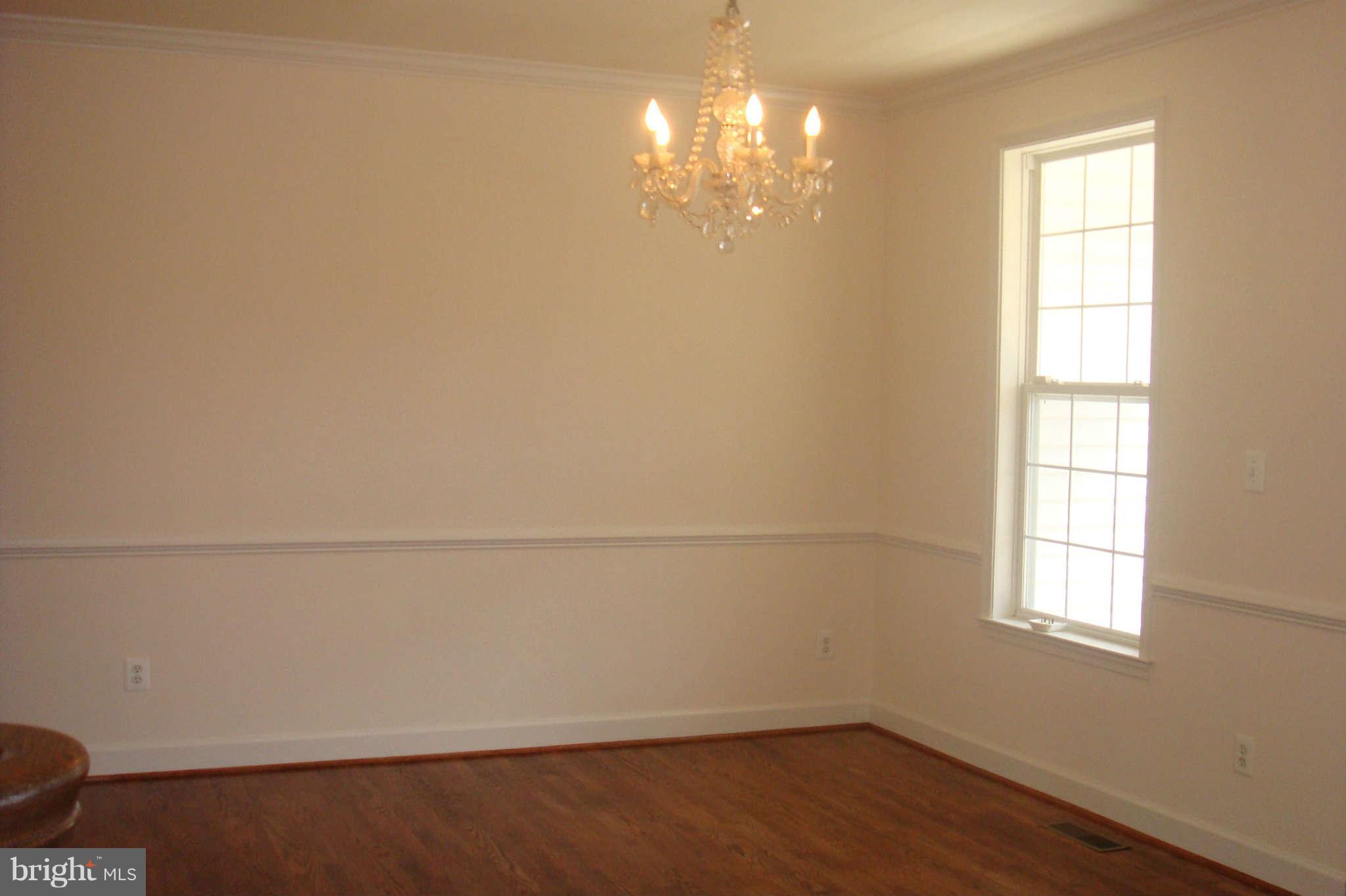 12536 Bunche Road Fairfax, VA 22030 - Photo 8 of 28 Bedroom