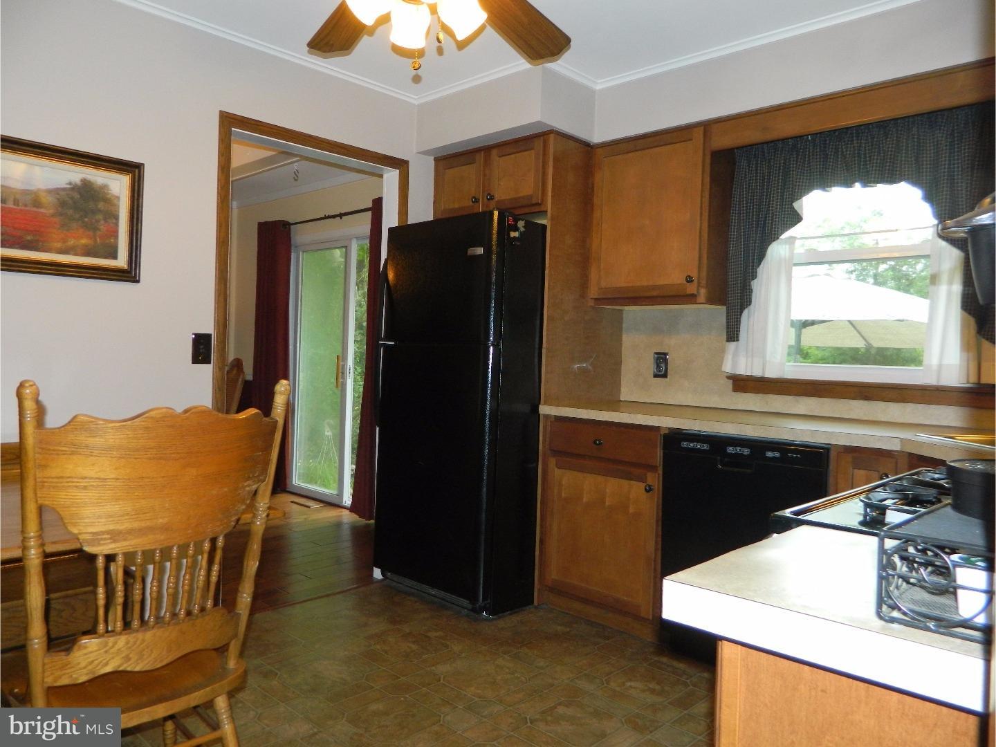 126 Ashbrook Road Cherry Hill, NJ 08034 - Photo 5 of 11 Gallery Image 5