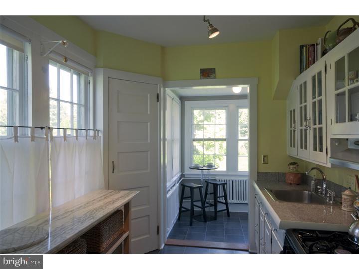 125 Erdenheim Road Glenside, PA 19038 - Photo 10 of 21 Kitchen