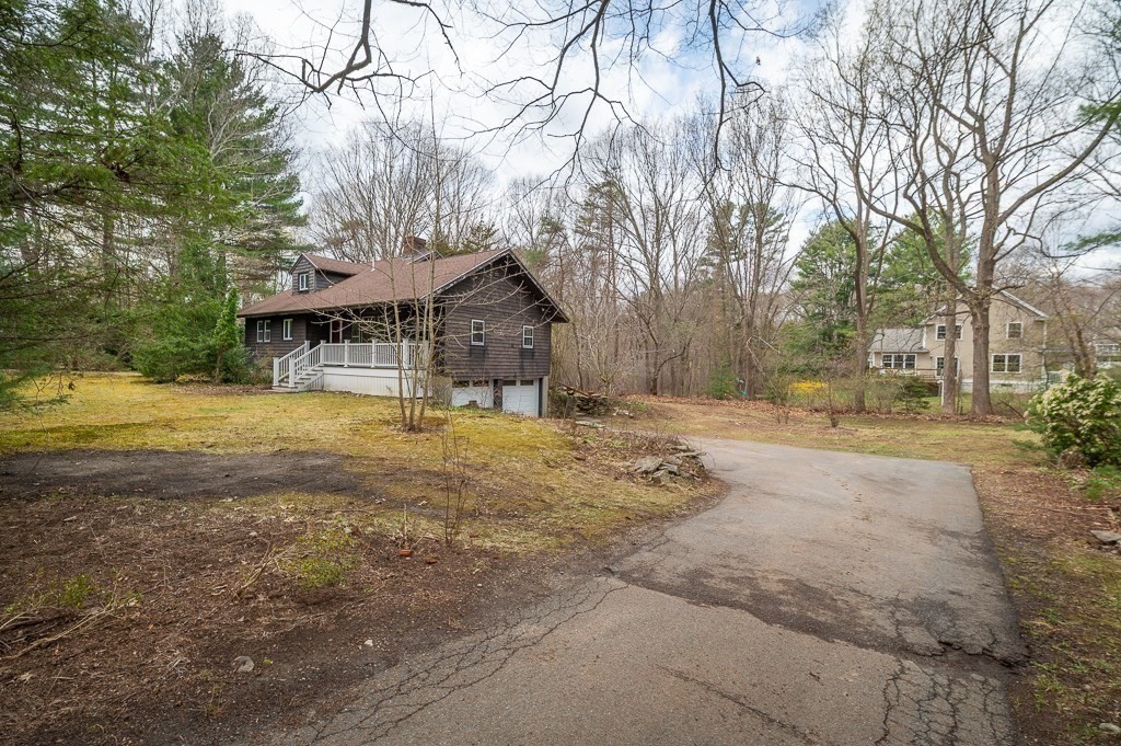 140 Gardner Street Hamilton, MA 01982 - Photo 2 of 38