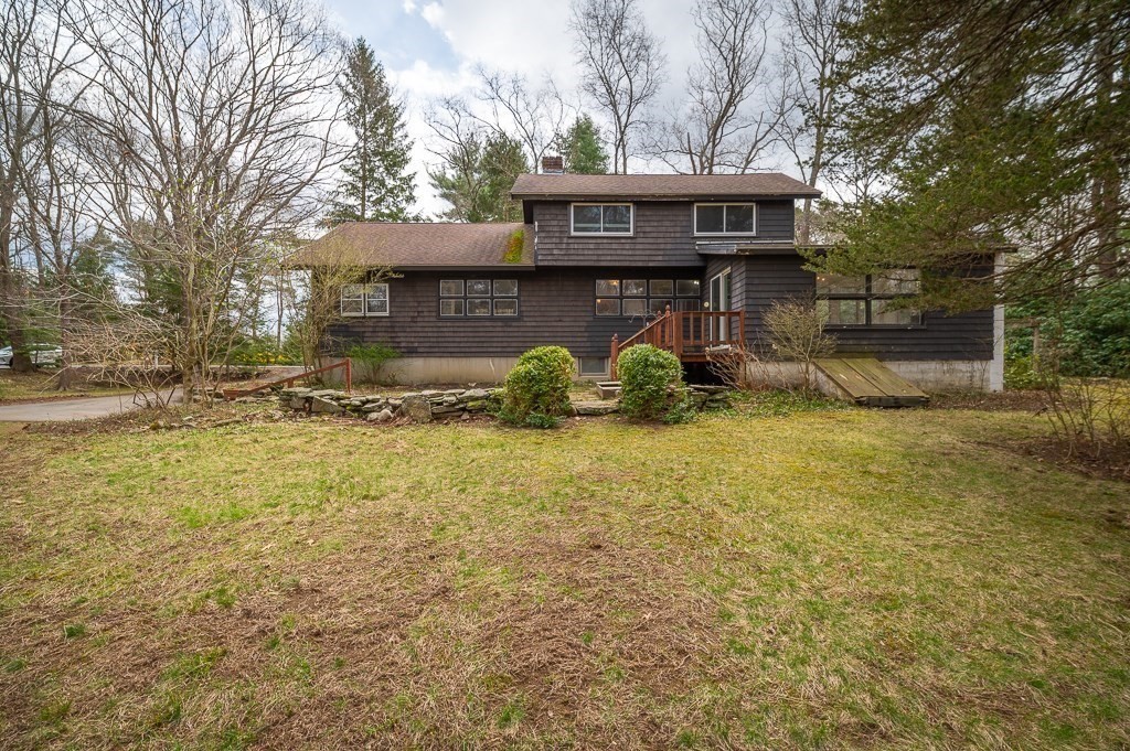 140 Gardner Street Hamilton, MA 01982 - Photo 4 of 38