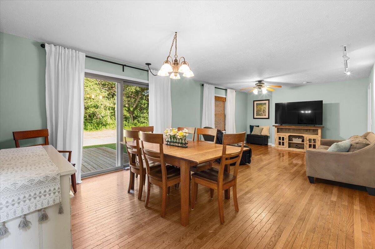 16005 Sheridan Road Clinton, MI 49236 - Photo 11 of 55 30-INTERIOR 08