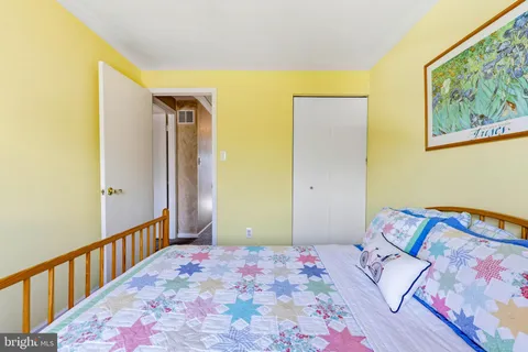 $245,000 | 5326 King Arthur Circle, Rosedale, MD 21237