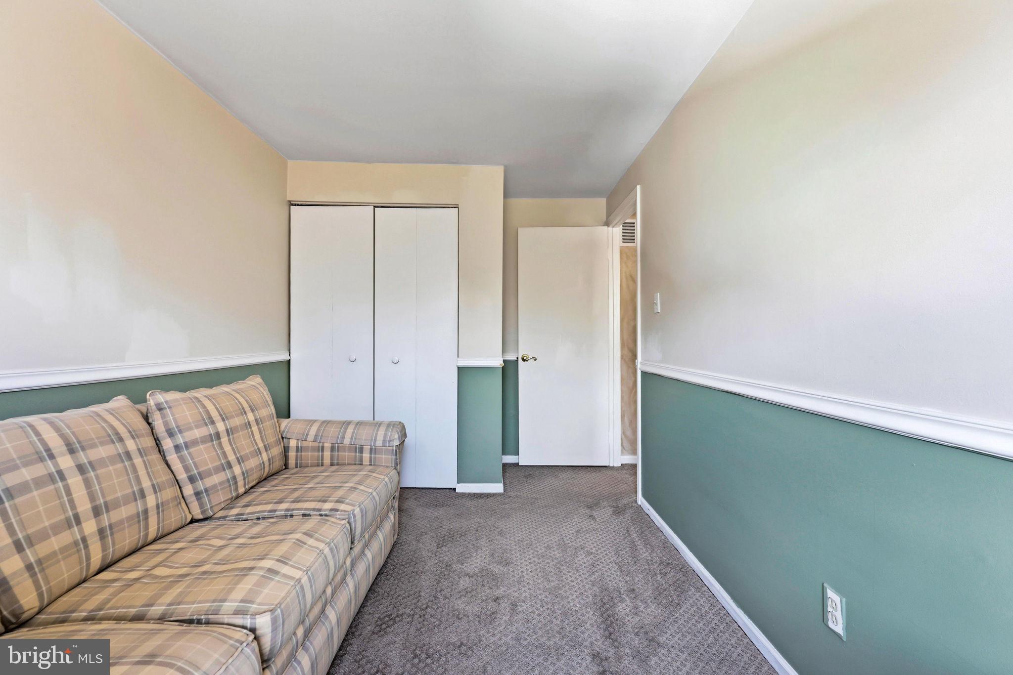 5326 King Arthur Circle Rosedale, MD 21237 - Photo 25 of 35