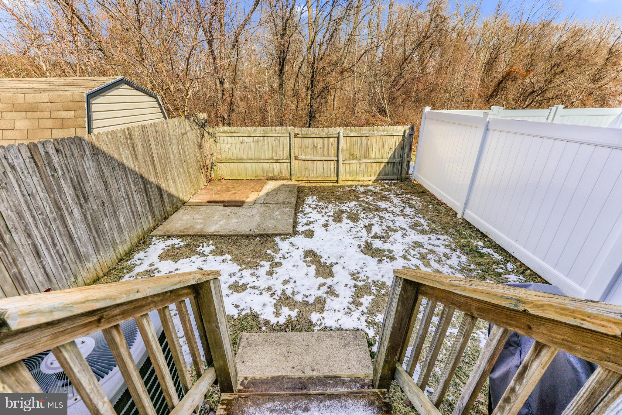 5326 King Arthur Circle Rosedale, MD 21237 - Photo 32 of 35